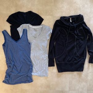 Lot of Thyme Maternity tops - size XS